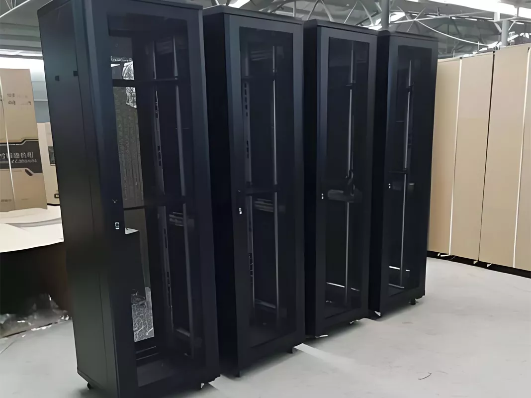 Počítačová učebna síťový kabinet