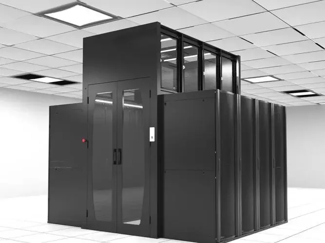 Dvouřadý kanál studeného vzduchu