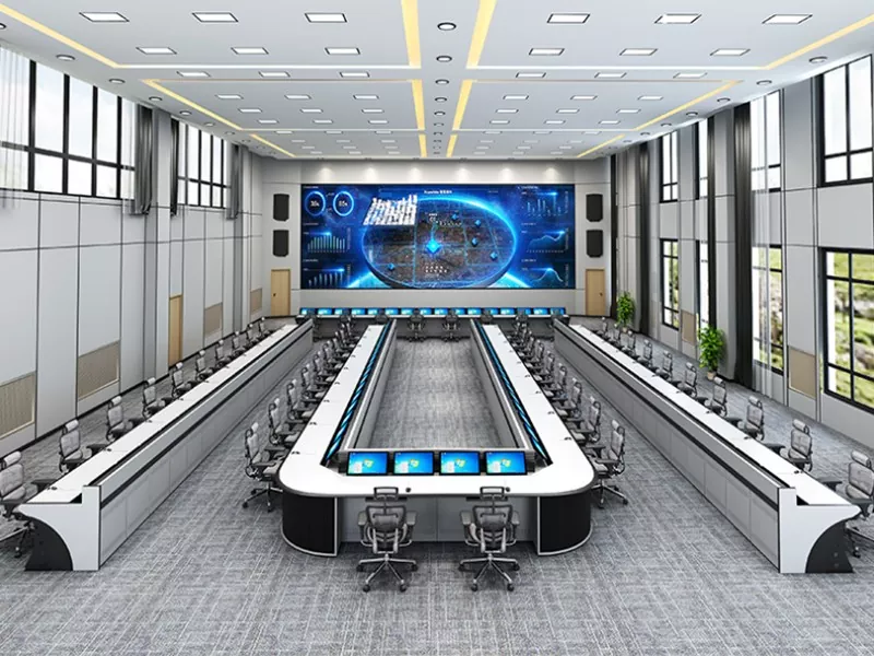 Monitorovací konzole ve tvaru U